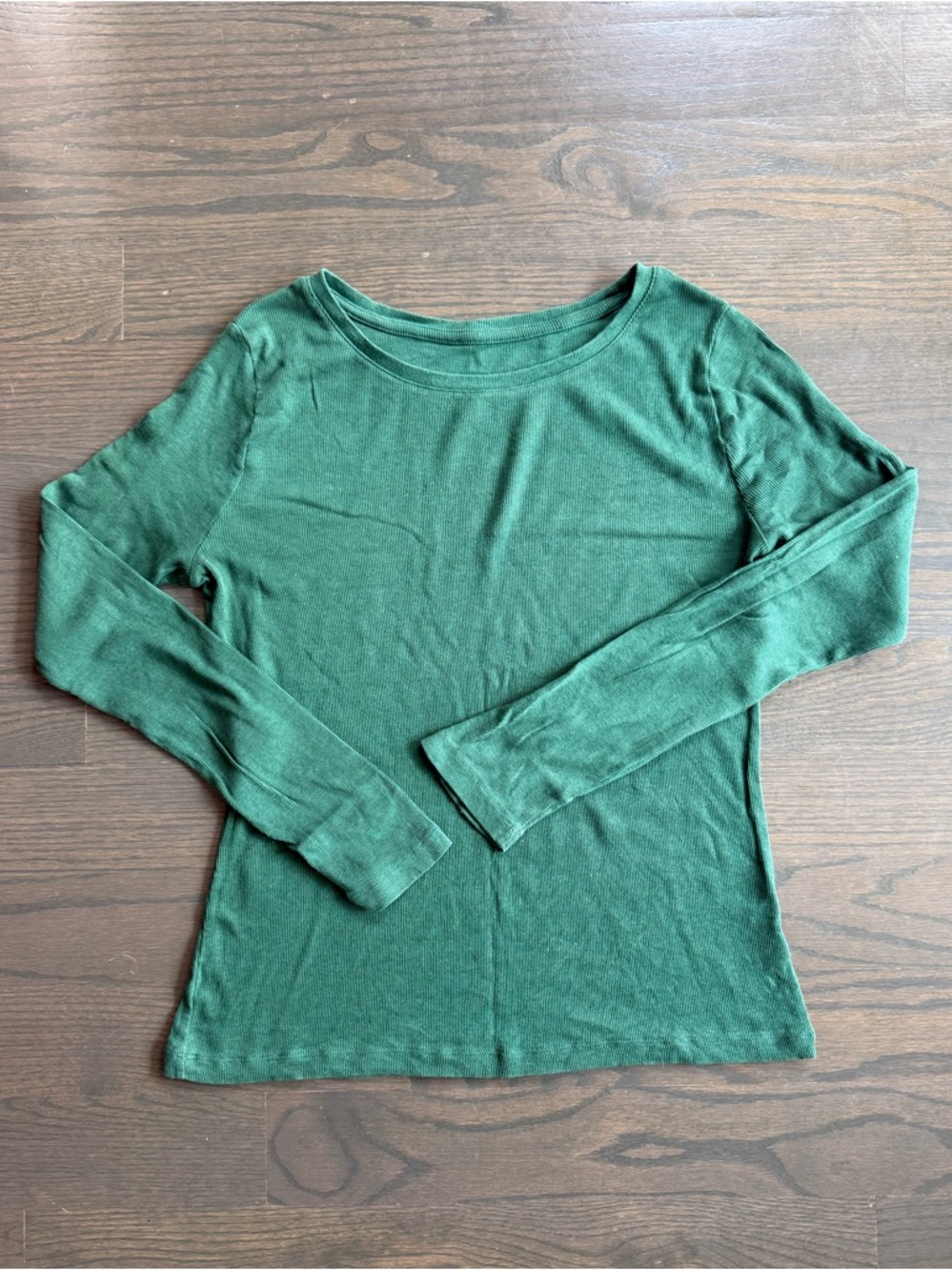 a new day Forest Green Long-Sleeve Scoop Neck Top